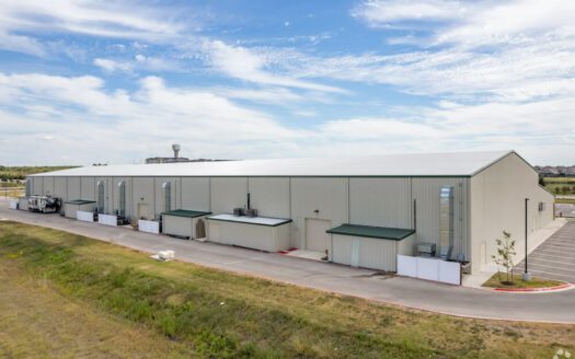 Health club for rent